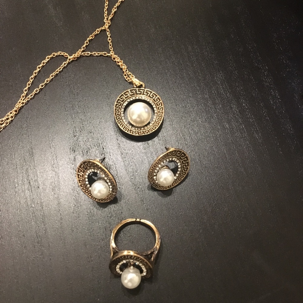 Fashion Jewelry 3 Piece Set